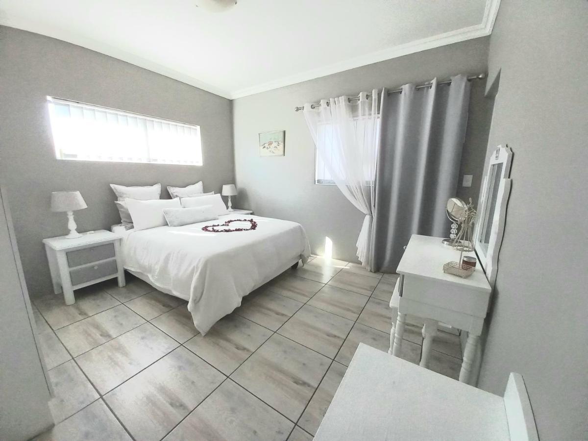 Villa Bel-Posto, Langebaan Esterno foto